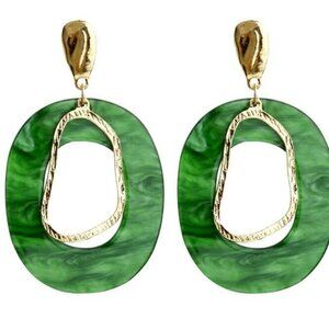 Exaggerated Geometric Round Green Acrylic Earrings